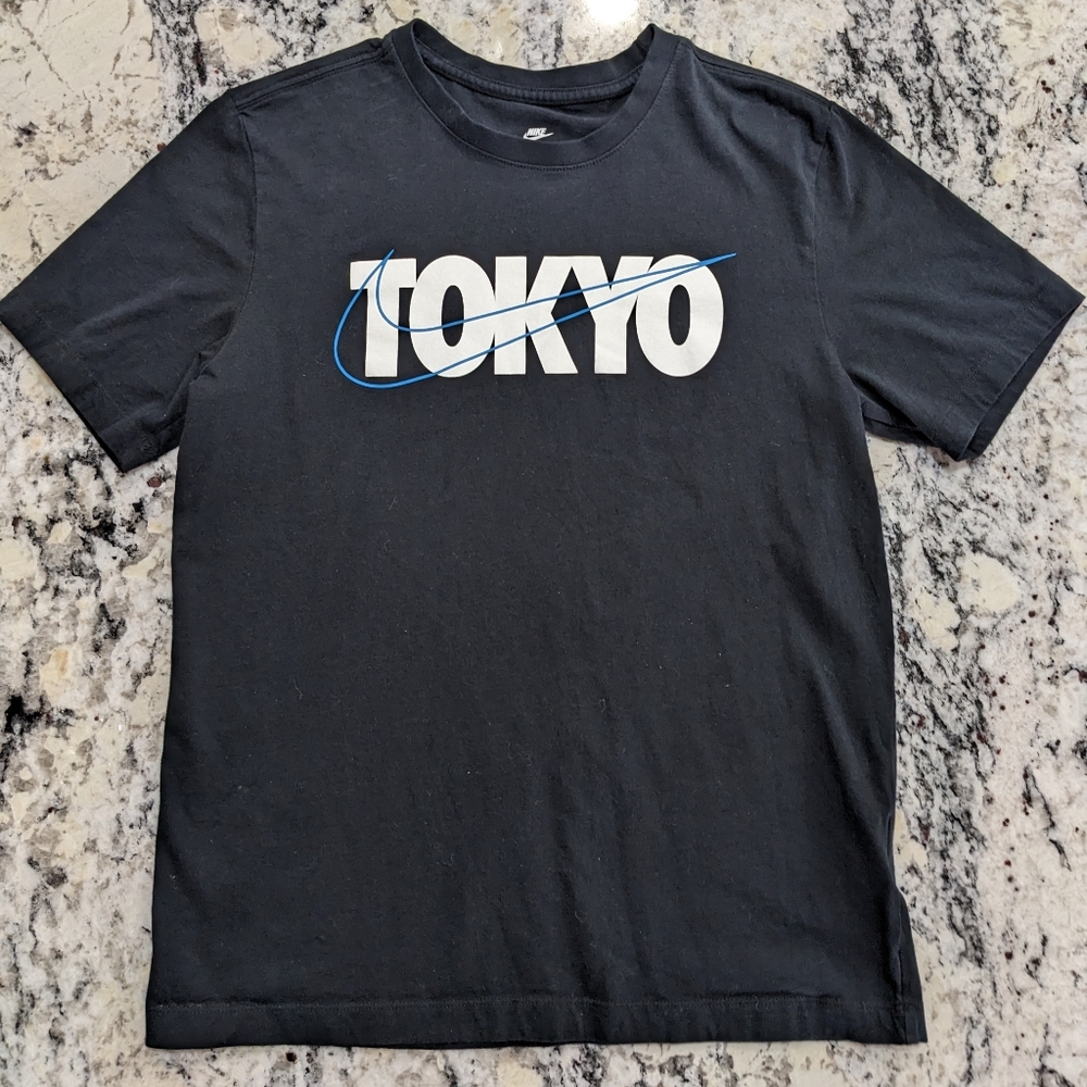 Rare Nike Tokyo Japan Official Graphic Tee